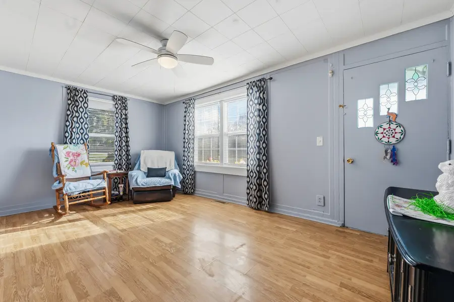 101 Oakleaf Road, Lake In The Hills, IL 60156 - #3