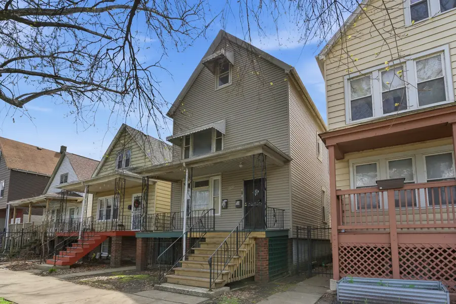 8360 S Baker Avenue, Chicago, IL 60617 - #2