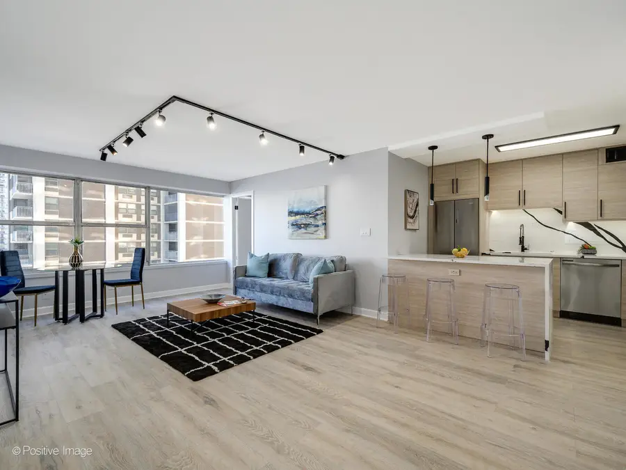 6157 N Sheridan Road #9J, Chicago, IL 60660 - #3