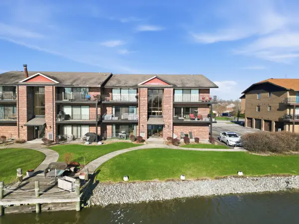 19533 Lake Shore Drive #2S, Lynwood, IL 60411