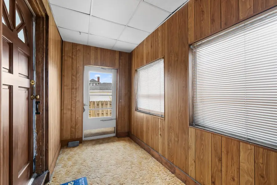 3516 18th Avenue, Rock Island, IL 61201 - #3