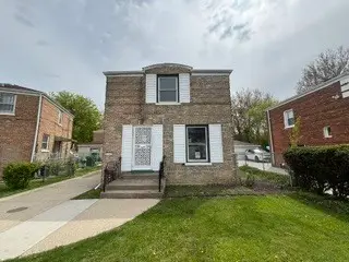 9123 S La Salle Street, Chicago, IL 60620