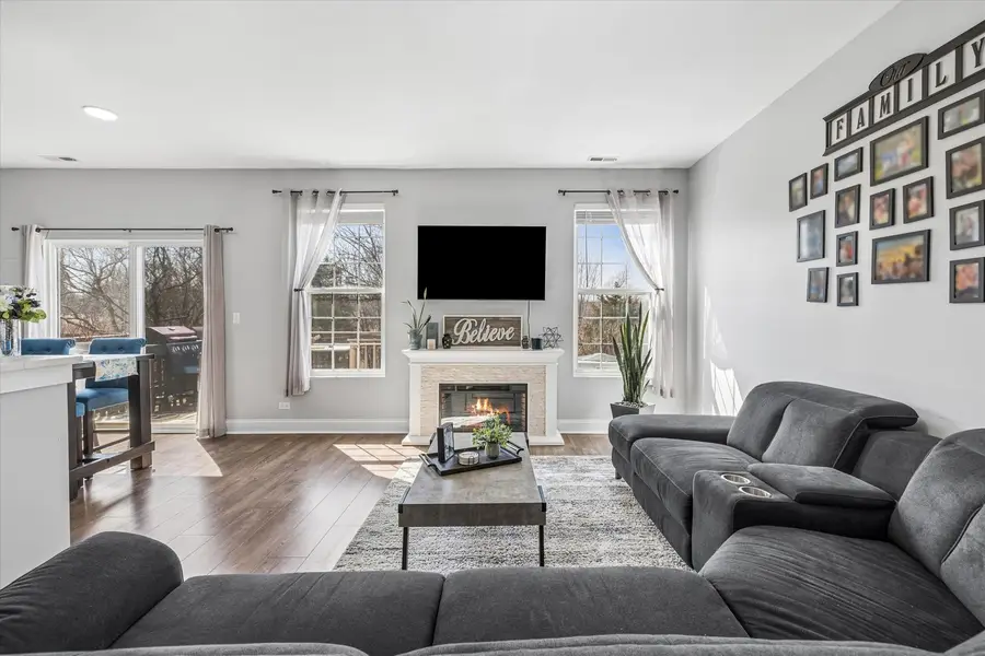 16224 Golfview Drive, Lockport, IL 60441 - #3