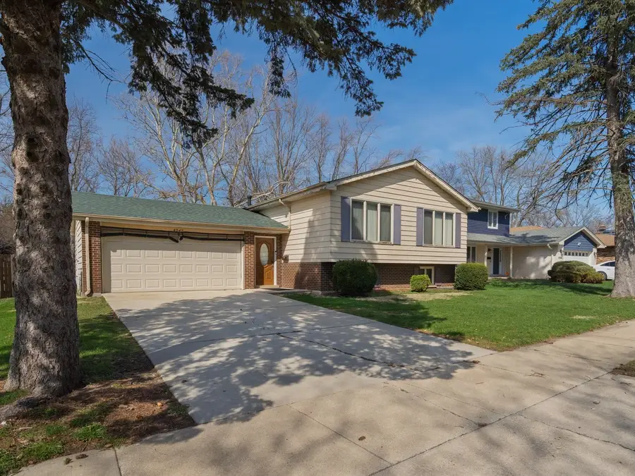4242 Pinewood Lane, Matteson, IL 60443 - #2
