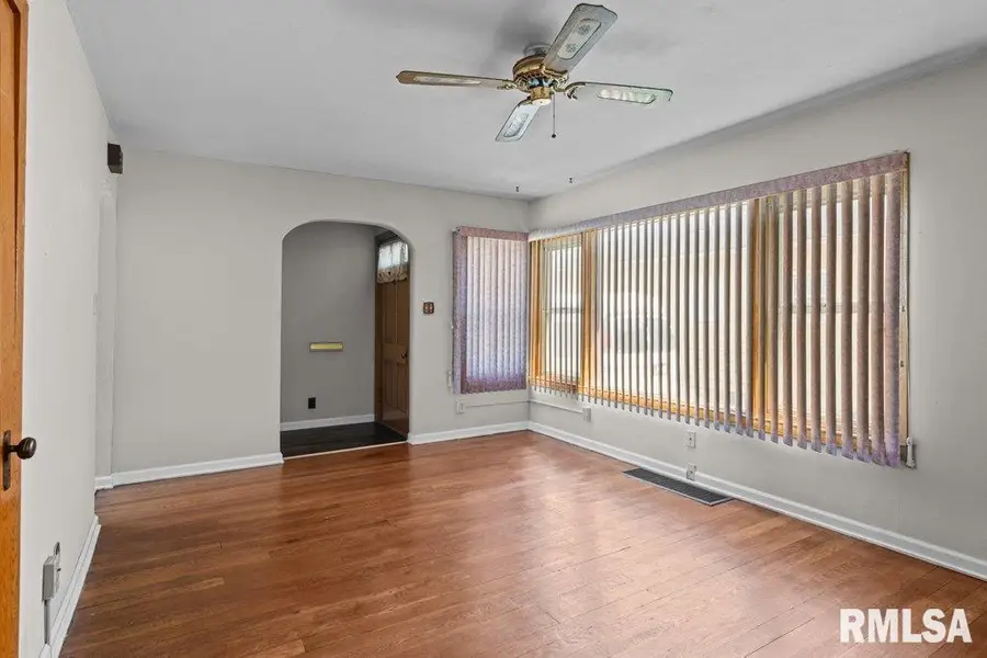 4234 9th Street, Rock Island, IL 61201 - #2