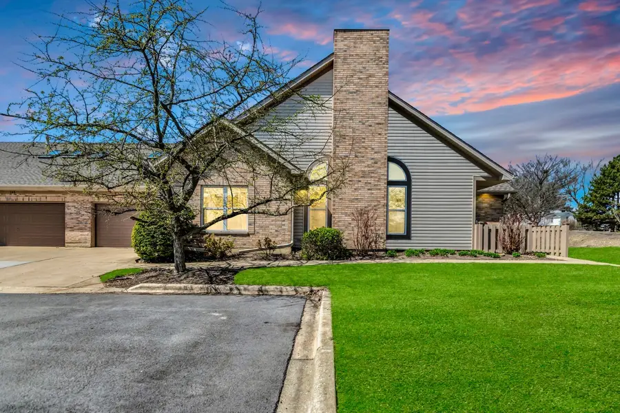 144 Canterbury Court, Bloomingdale, IL 60108 - #2