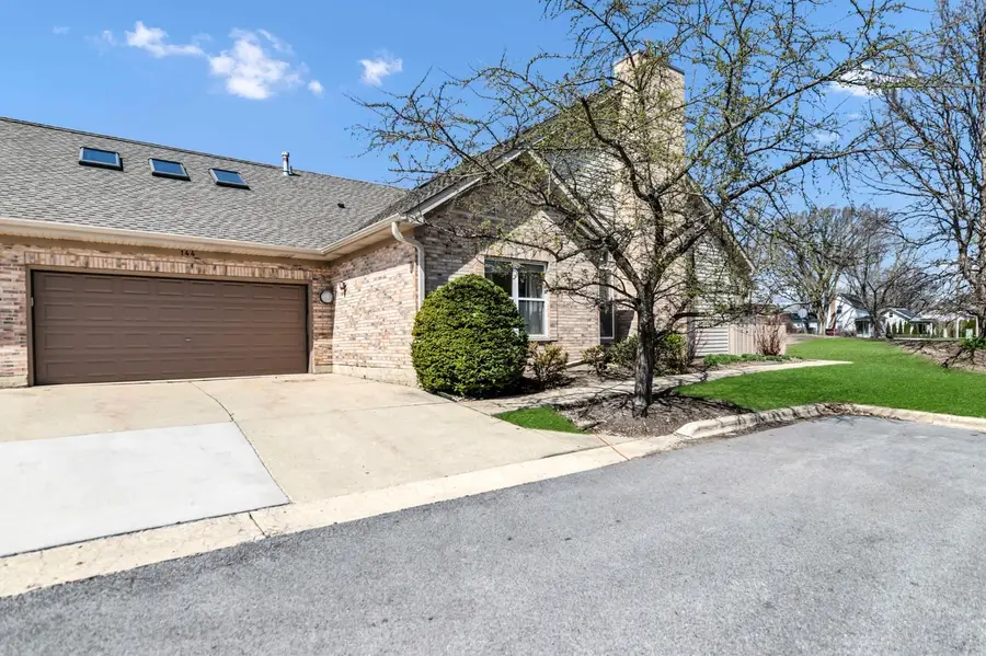 144 Canterbury Court, Bloomingdale, IL 60108 - #3