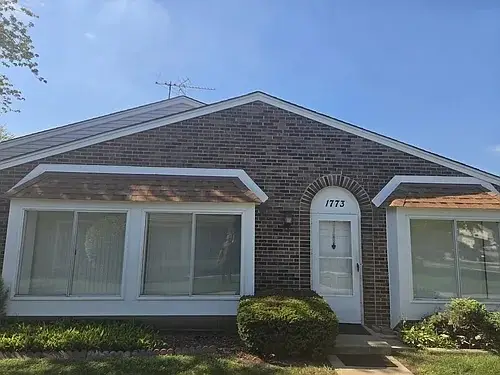 1773 Raleigh Lane, Hoffman Estates, IL 60169