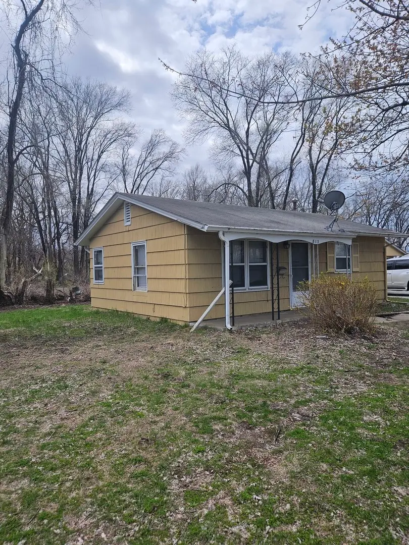 812 37th Avenue, Rock Island, IL 61201 - #1