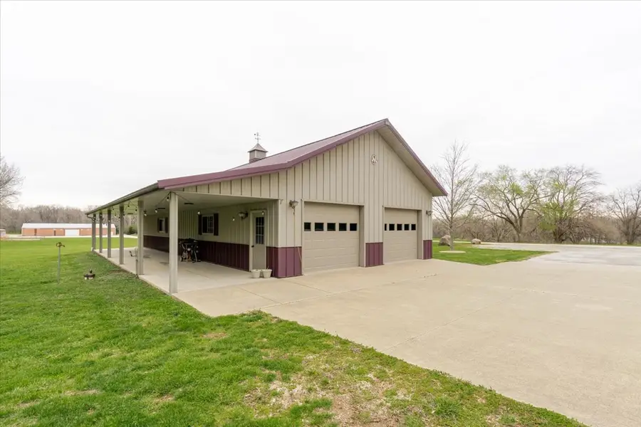 3275 Tohill Lane, Decatur, IL 62521 - #2