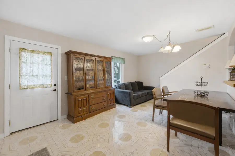 1222 Grove Street, Aurora, IL 60505 - #2