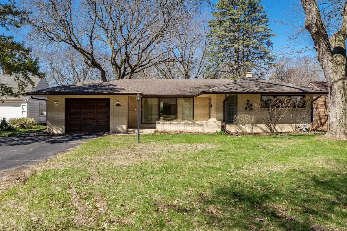 3432 N Court Street, Rockford, IL 61103 - #1