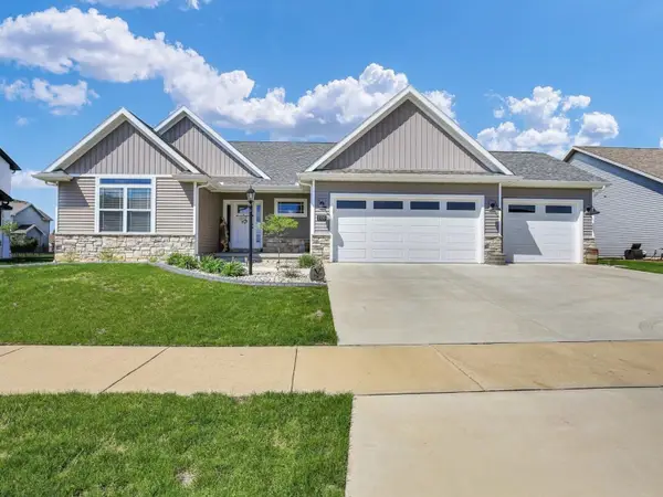 1709 Littlefield Lane, Mahomet, IL 61853