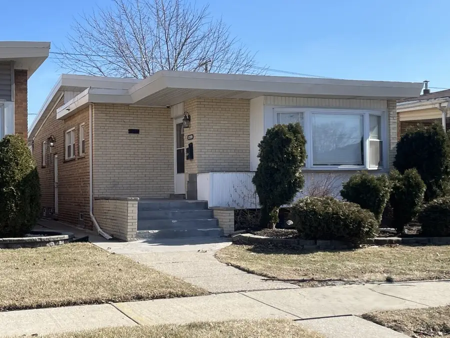 9035 S Oglesby Avenue, Chicago, IL 60617 - #2