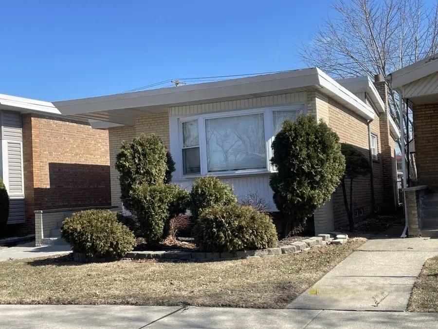 9035 S Oglesby Avenue, Chicago, IL 60617 - #3