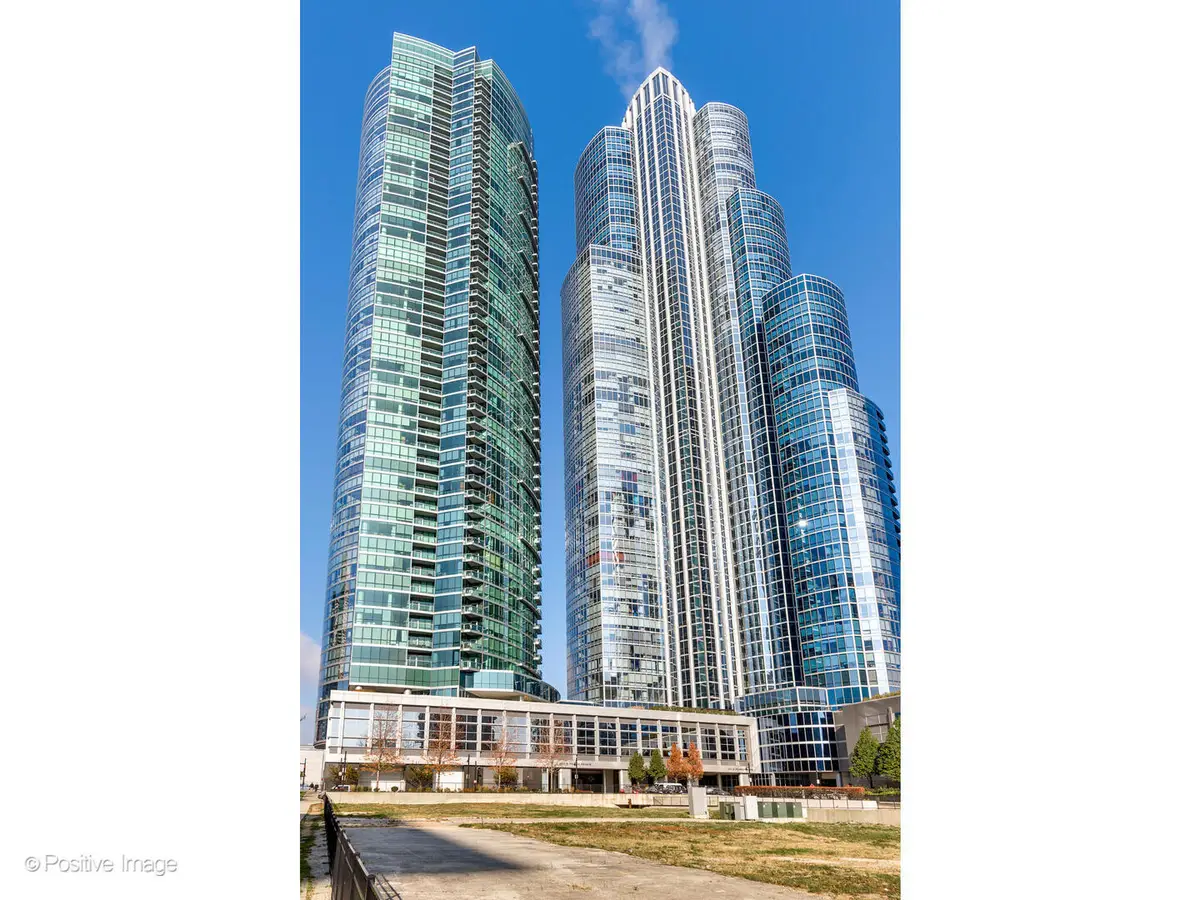 1201 S Prairie Avenue #3702, Chicago, IL 60605 - #1