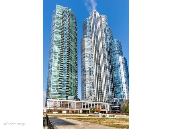 1201 S Prairie Avenue #3702, Chicago, IL 60605
