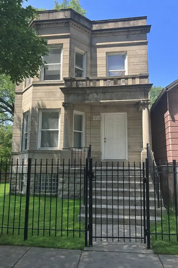 5320 S Carpenter Street, Chicago, IL 60609