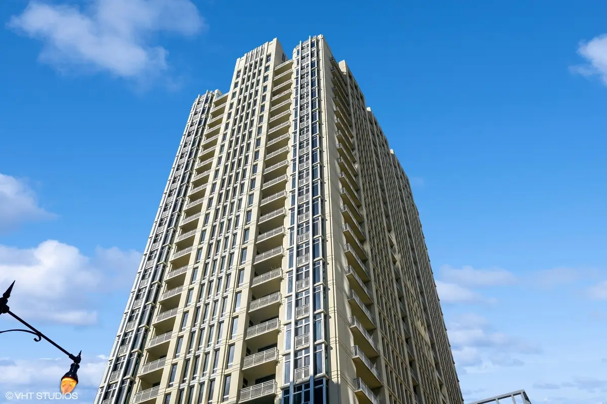 Address Withheld By Seller, Chicago, IL 60605 - #1