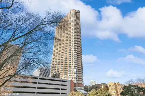 3660 N Lake Shore Drive #2507, Chicago, IL 60613
