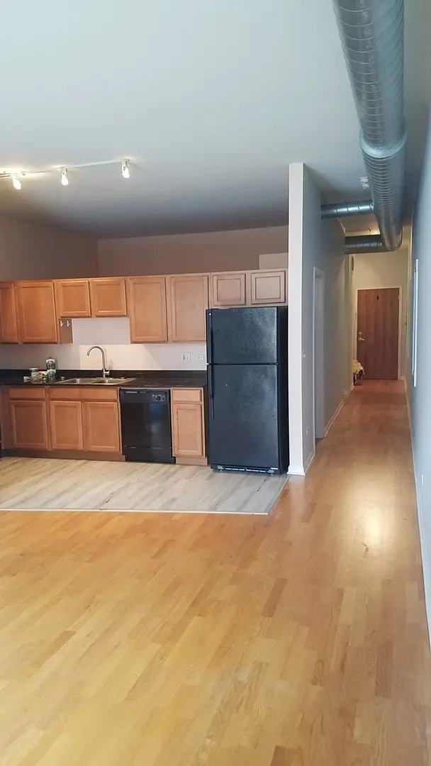 950 W Leland Avenue #305, Chicago, IL 60640 - #2