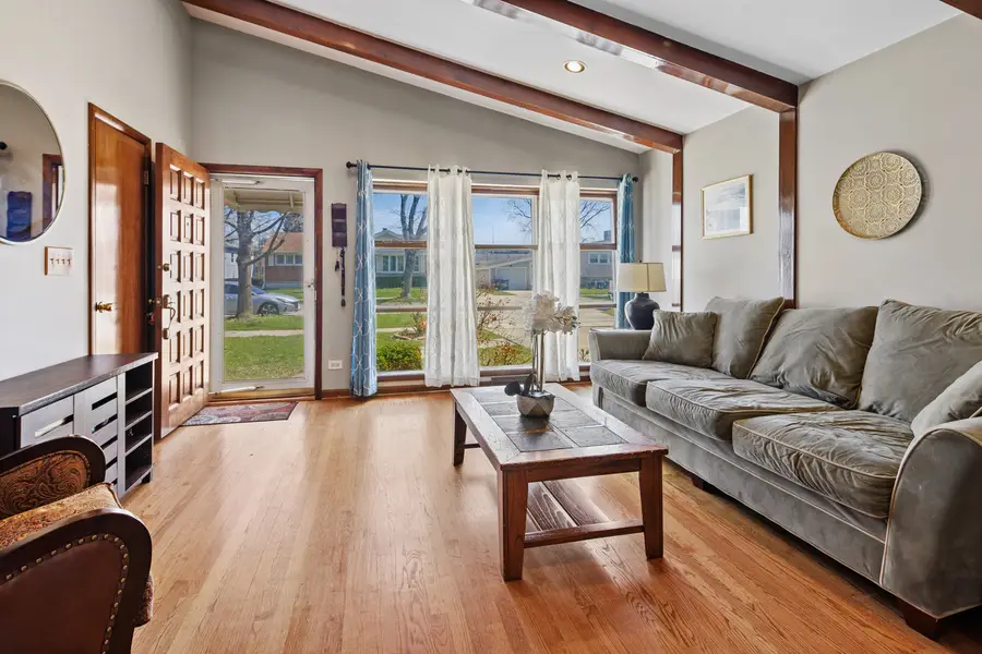 2664 S Craig Drive, Des Plaines, IL 60018 - #2