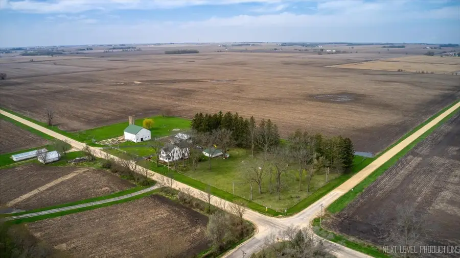 7930 E Line Road, Kirkland, IL 60146 - #3