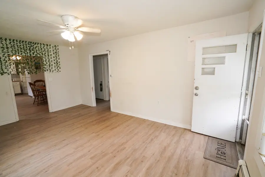 627 Manhattan Road, Joliet, IL 60433 - #3