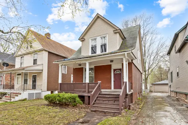 12120 S Parnell Avenue, Chicago, IL 60628