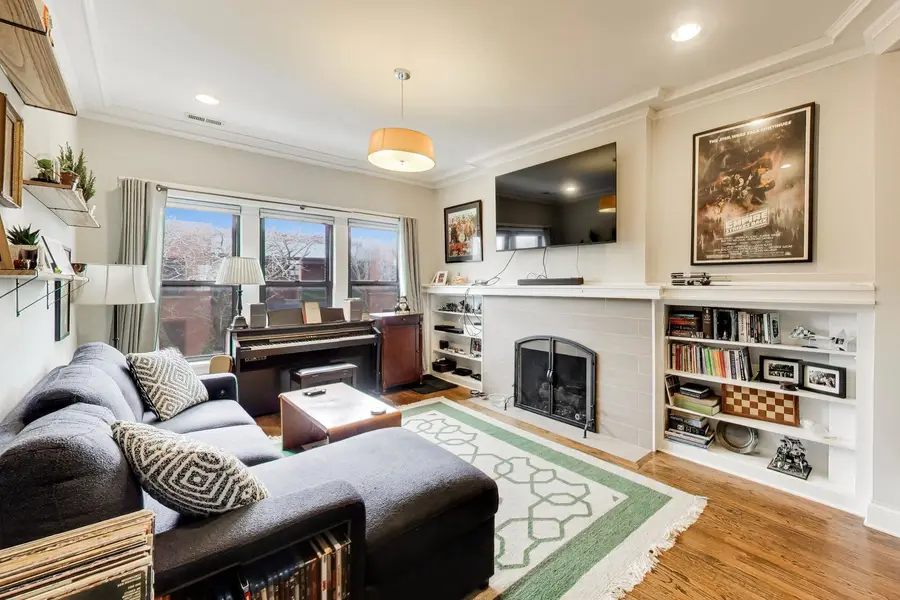 1408 W Catalpa Avenue #3, Chicago, IL 60640 - #2