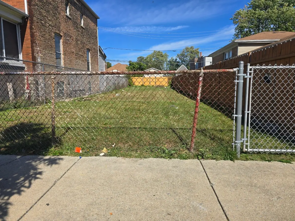 906 W 87th Street, Chicago, IL 60620 - #1