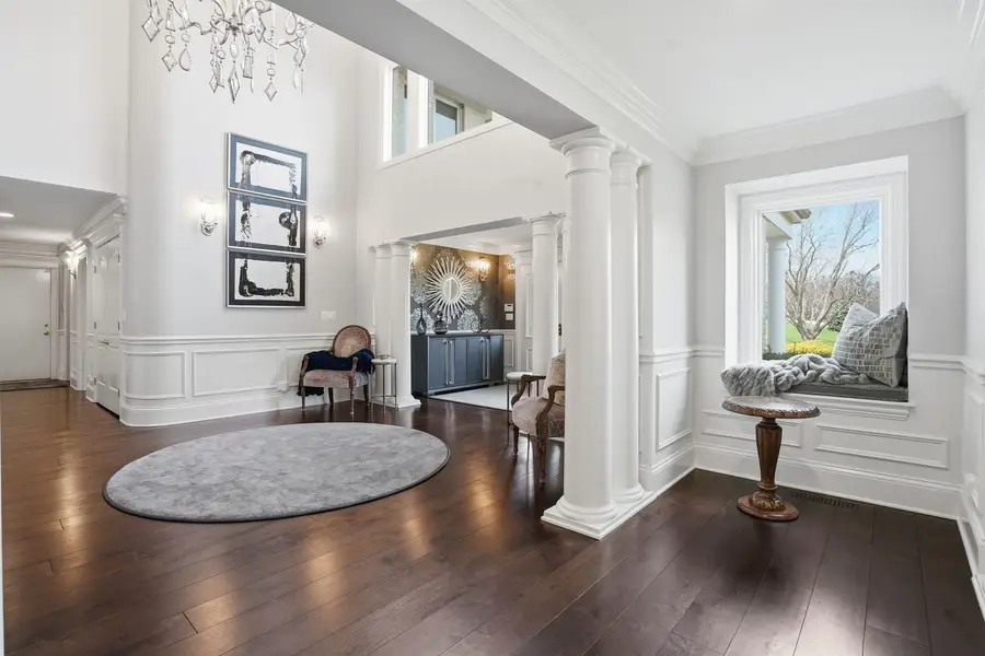 1877 Banbury Road, Inverness, IL 60067 - #3