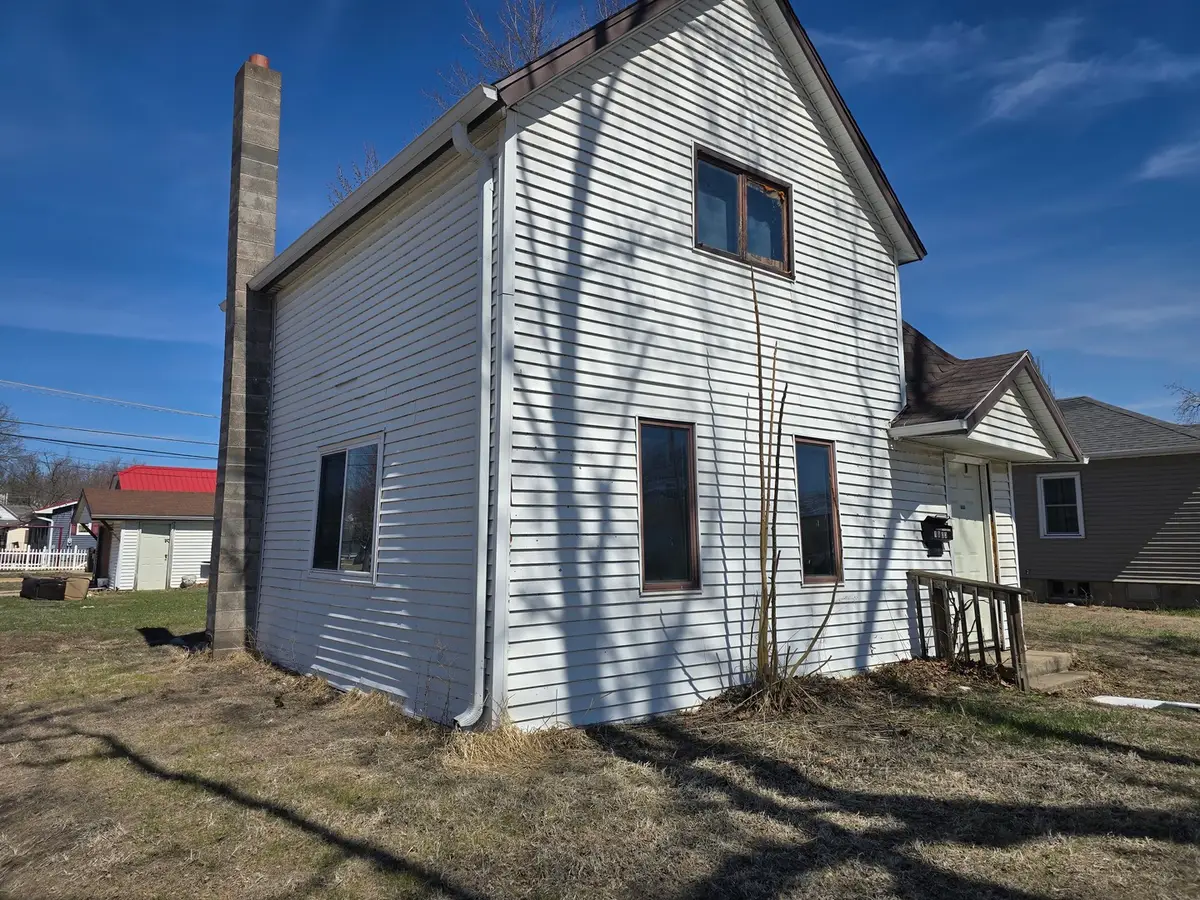 1003 15th Avenue, Fulton, IL 61252 - #1