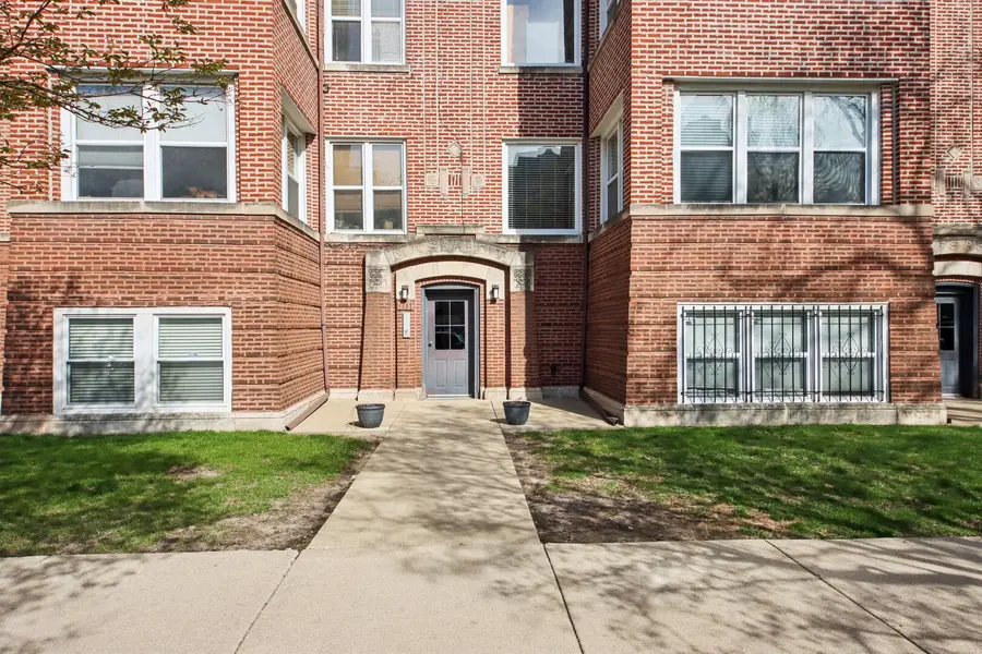 4907 N Lawndale Avenue #2, Chicago, IL 60625 - #2
