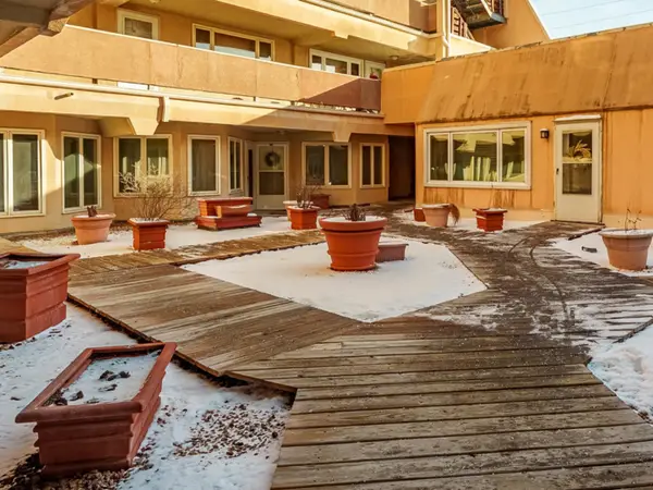 6337 Roosevelt Road #309, Berwyn, IL 60402