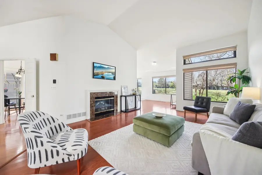 718 Shoreline Road, Lake Barrington, IL 60010 - #2