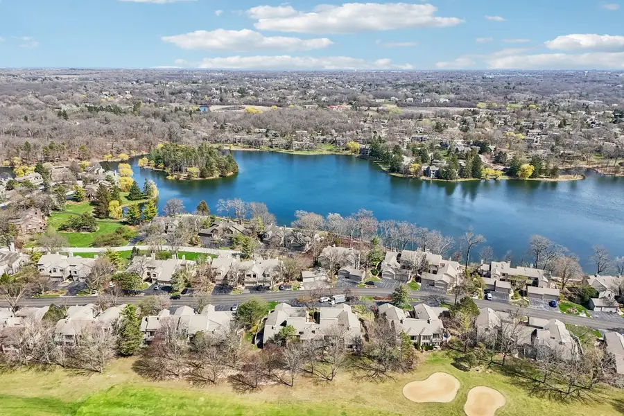 718 Shoreline Road, Lake Barrington, IL 60010 - #3