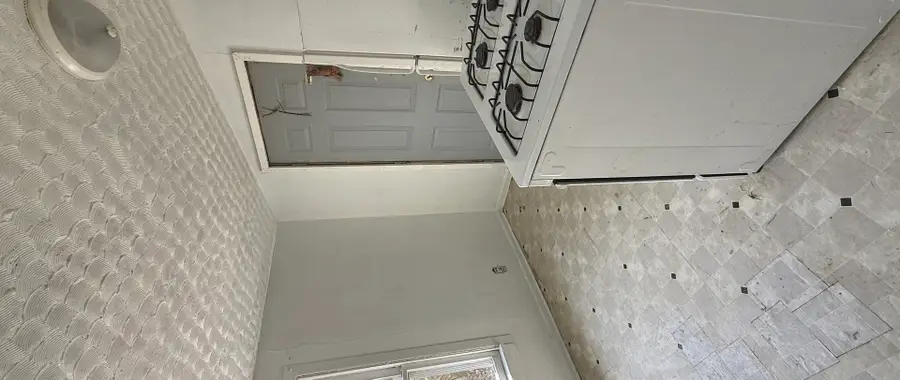 1235 Clover Avenue, Rockford, IL 61102 - #3