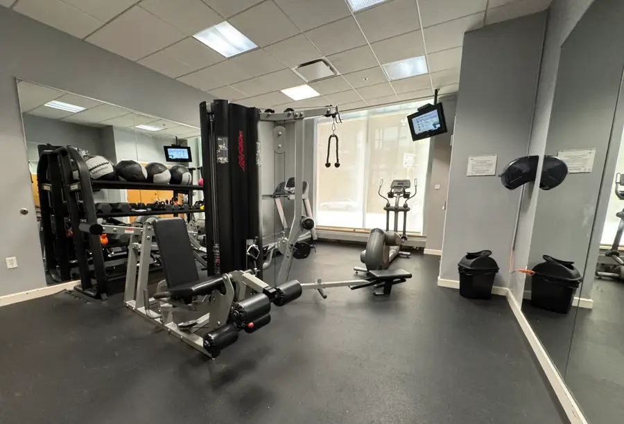 757 N Orleans Street #812, Chicago, IL 60654 - #3