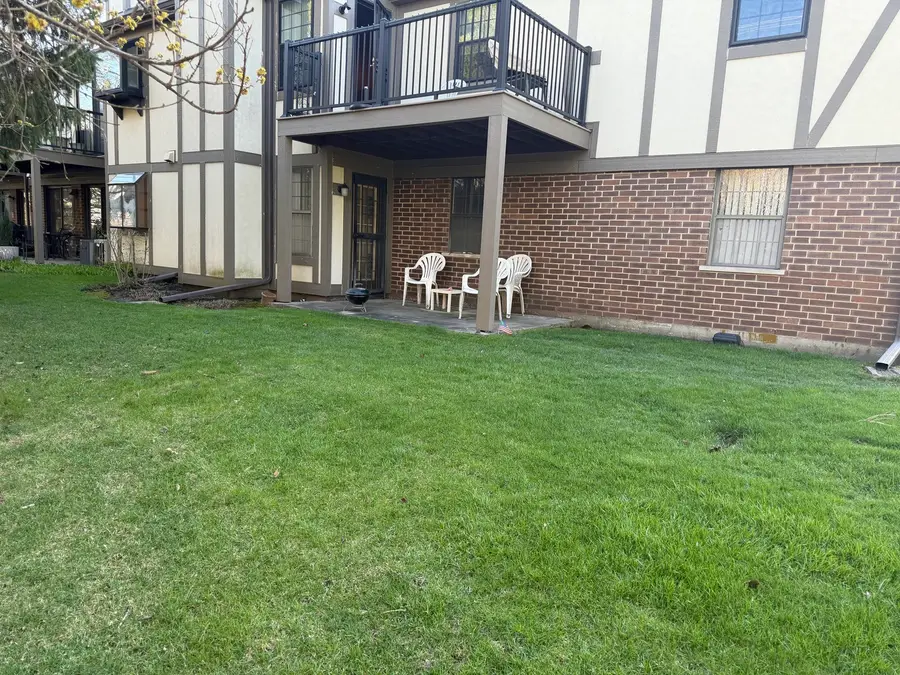 332 Essex Court #4, Wood Dale, IL 60191 - #2