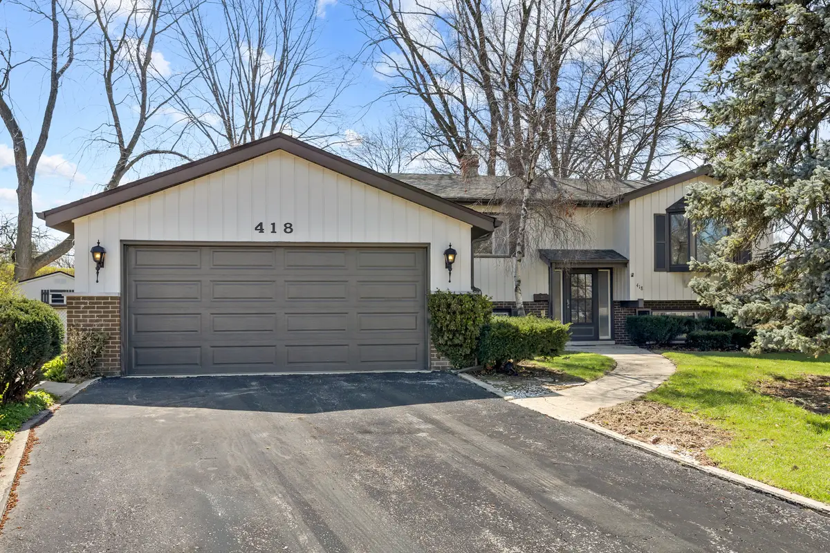 418 N Lancers Drive, Addison, IL 60101 - #1