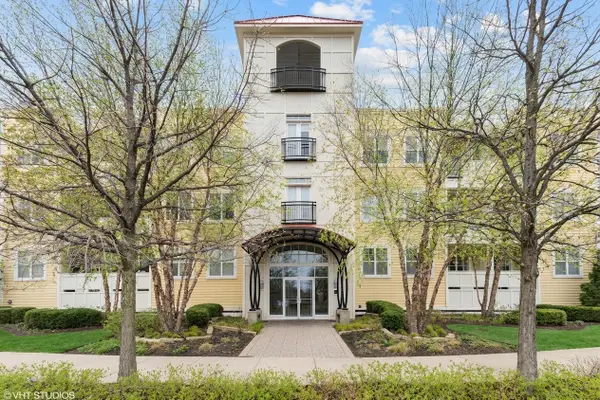 977 Harris Road #25, Grayslake, IL 60030