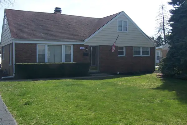 Address Withheld By Seller, Melrose Park, IL 60164