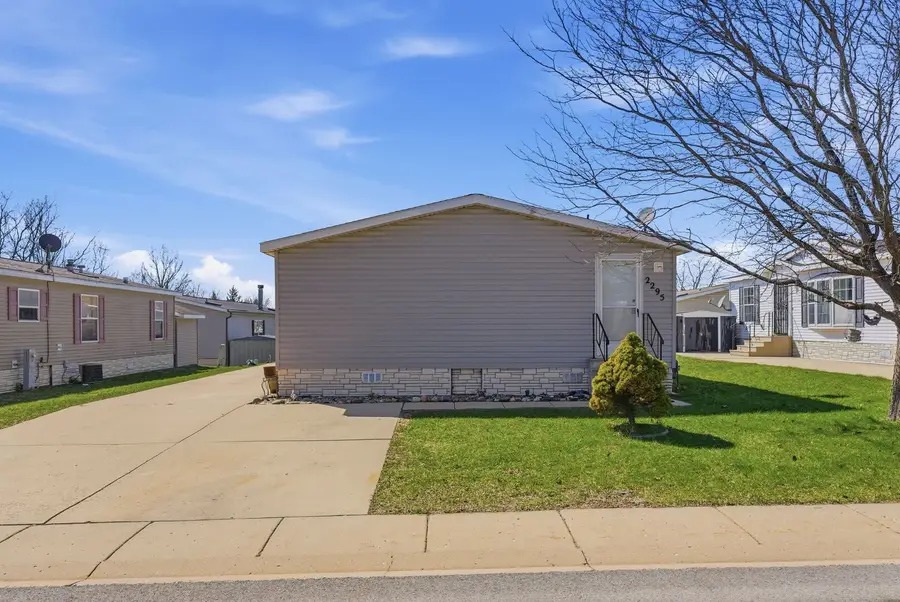 2295 Iris Avenue, Belvidere, IL 61008 - #2