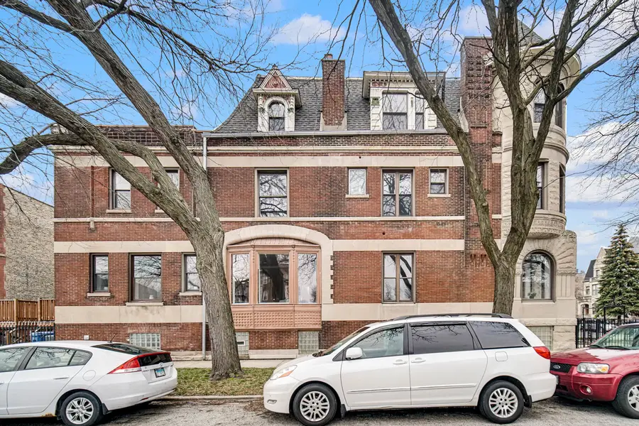 4558 S Ellis Avenue, Chicago, IL 60653 - #3