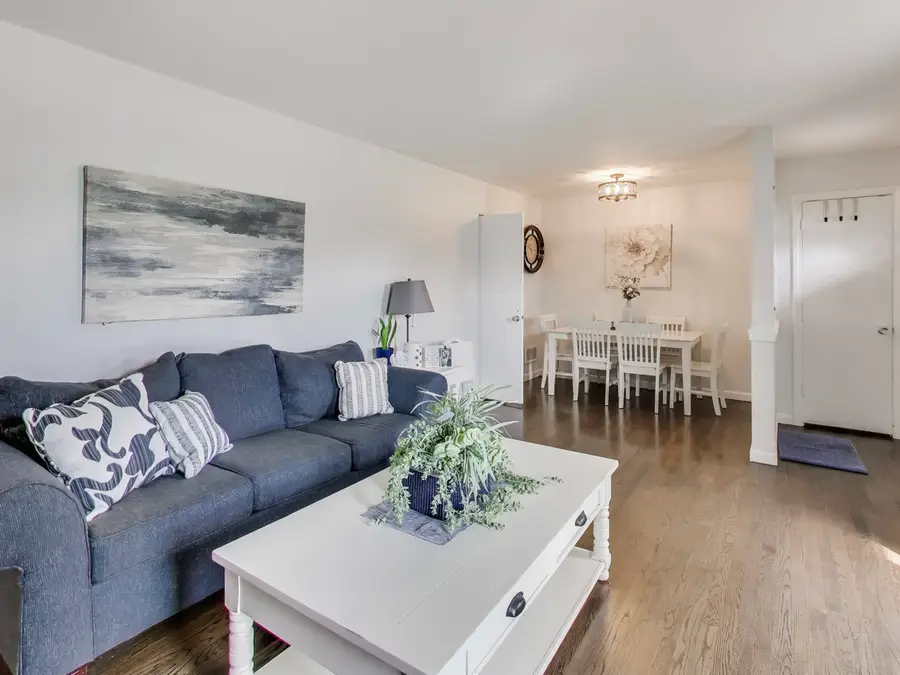 8124 W Courtland Avenue W, Norridge, IL 60706 - #3