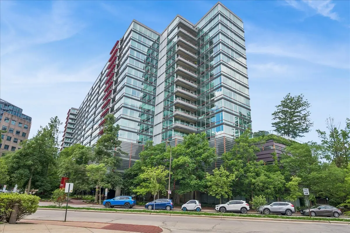 800 Elgin Road #812, Evanston, IL 60201 - #1