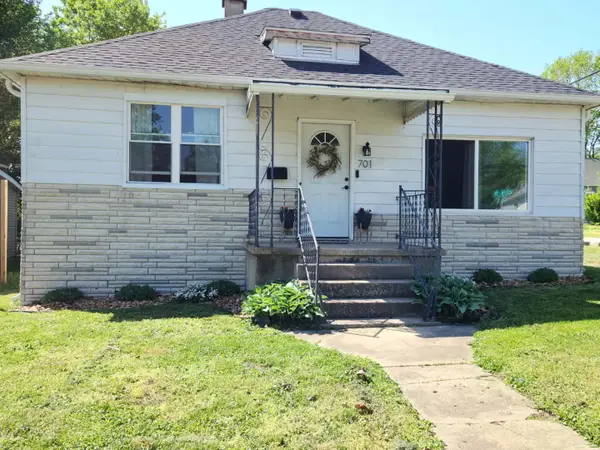 701 S 20th Street, Murphysboro, IL 62966