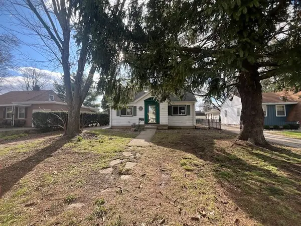 511 S Russell Street, Champaign, IL 61821