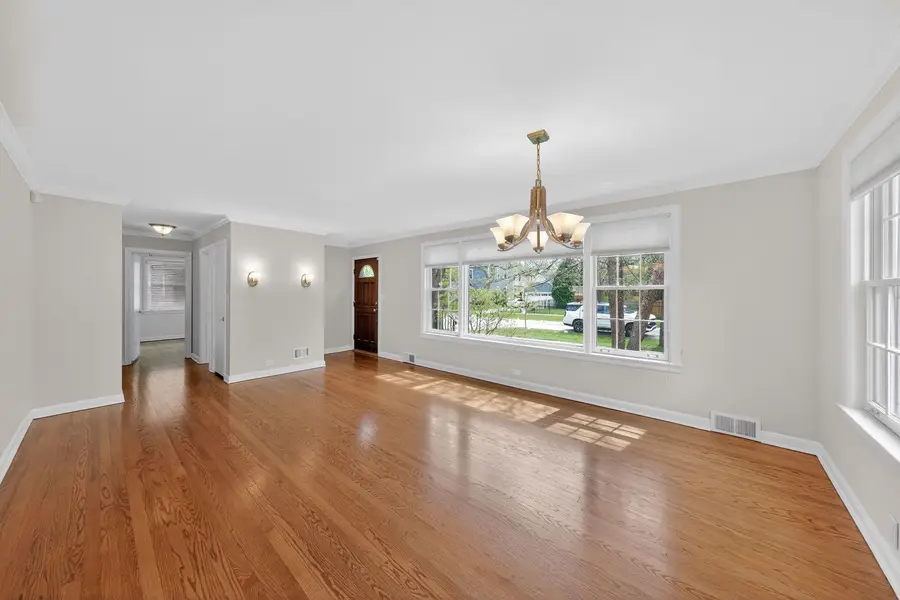 1945 Bosworth Lane, Northfield, IL 60093 - #2